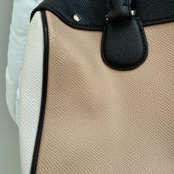 Coach Handbag - Picture 4 of 7